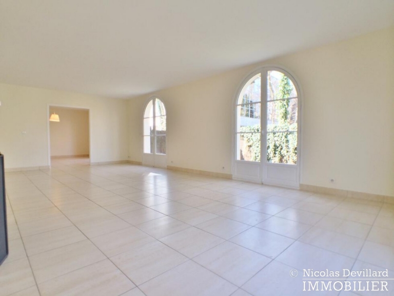 Château de VersaillesParly II – Maison avec jardin 78150 Le Chesnay (1)