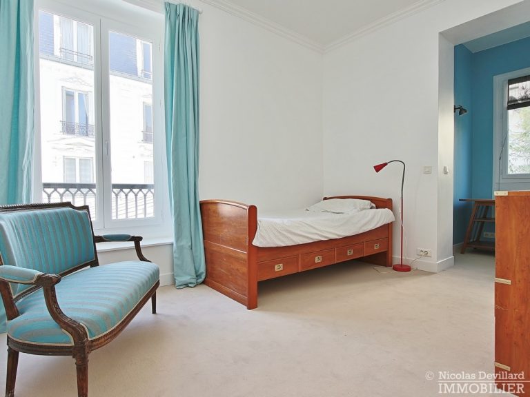 Villa des Ternes – Duplex de charme calme et rénové – 75017 Paris 6