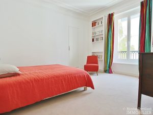 Villa des Ternes – Duplex de charme calme et rénové – 75017 Paris 9
