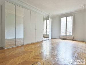 Victor HugoFoch – Très beaux volumes, calme et lumière – 75116 Paris (63)