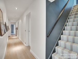 Alma Marceau – Duplex dernier étage, vue panoramique et prestations luxueuses – 75116 Paris (58)