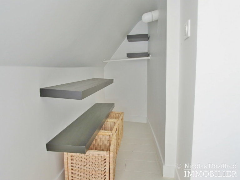 Saint HonoréTuileries – Duplex rénové, calme et charmant – 75001 Paris (5)