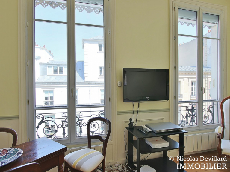 Village de Passy – Grand salon, charme et beaux volumes – 75016 Paris (11)