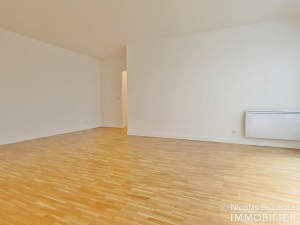 RomeBatignolles– Rénové, calme, sur jardin et parking – 75017 Paris (2)