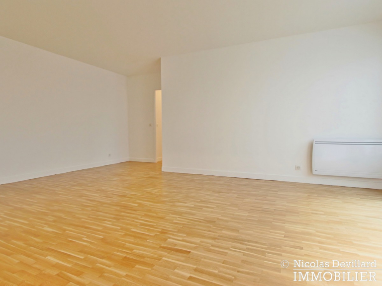RomeBatignolles– Rénové, calme, sur jardin et parking – 75017 Paris (2)