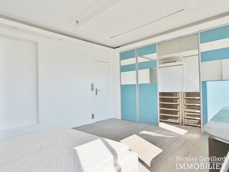 VaugirardMairie du XVème – Terrasse avec superbe vue Tour Eiffel – 75015 Paris (19)