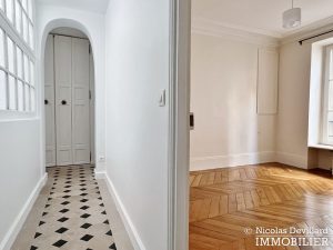 Parc Monceau – 8 pièces en duplex dans un hôtel particulier – 75008 Paris (62)