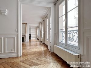 Parc Monceau – 8 pièces en duplex dans un hôtel particulier – 75008 Paris (69)