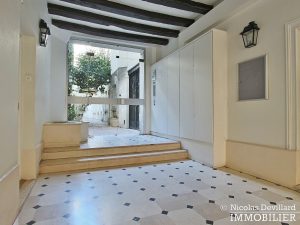 LuxembourgPanthéon – Parquet, poutres et grand salon 75005 Paris (37)