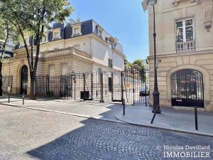 Victor Hugo – Studio rénové au calme d’une voie privée – 75116 Paris (28)