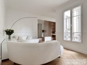Place Victor Hugo – Superbement rénové, calme et élégant – 75116 Paris (30)
