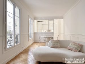 Place Victor Hugo – Superbement rénové, calme et élégant – 75116 Paris (8)