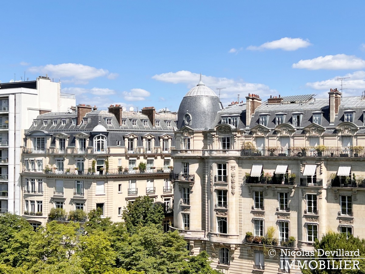 TrocadéroGeorges Mandel – Etage élevé, grands volumes, belles vues et balcons 75116 Paris (16)
