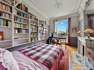 VilliersLévis – Splendide Haussmannien familial en étage élevé avec balcon et vues – 75017 Paris (13)