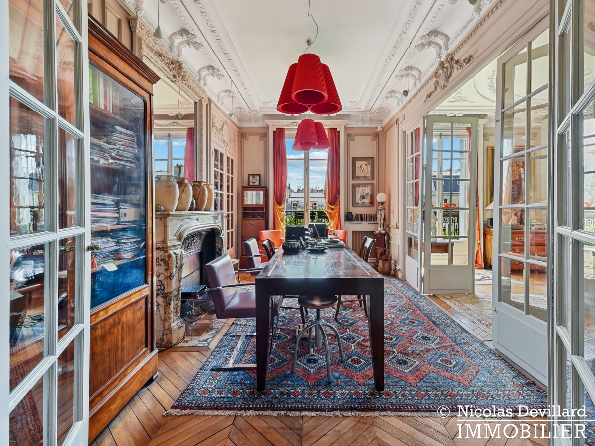 VilliersLévis – Splendide Haussmannien familial en étage élevé avec balcon et vues – 75017 Paris (2)