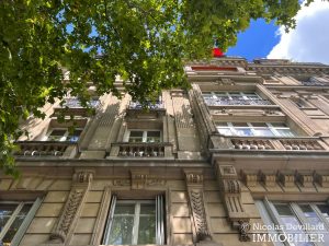 VilliersLévis – Splendide Haussmannien familial en étage élevé avec balcon et vues – 75017 Paris (30)