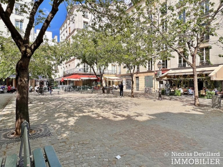 MaraisPlace des Vosges – Esprit loft, calme, charme et volume 75003 Paris (1)