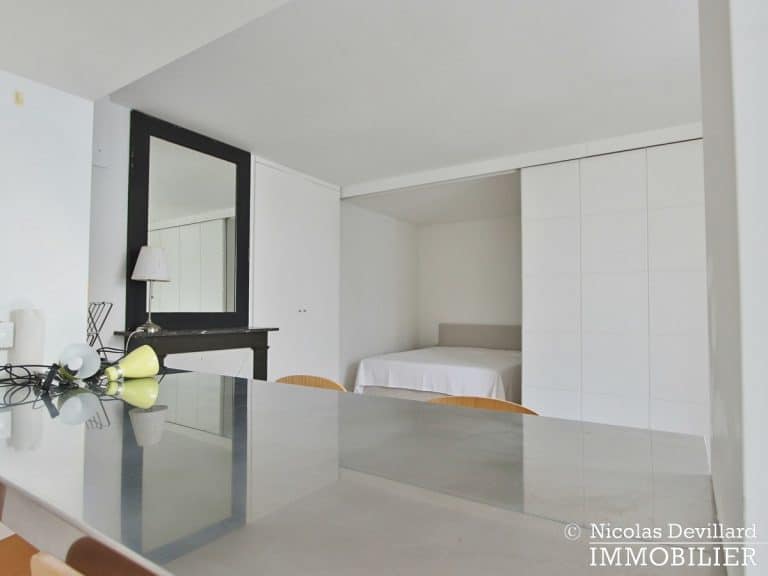 MaraisPlace des Vosges – Esprit loft, calme, charme et volume 75003 Paris (10)