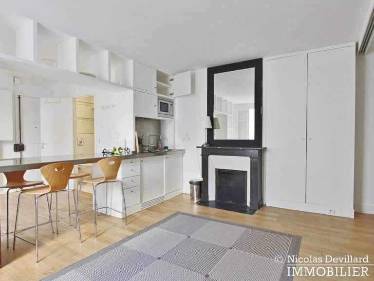 MaraisPlace des Vosges – Esprit loft, calme, charme et volume 75003 Paris (12)