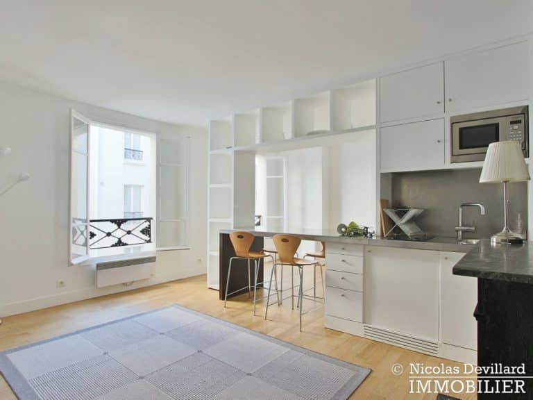 MaraisPlace des Vosges – Esprit loft, calme, charme et volume 75003 Paris (19)