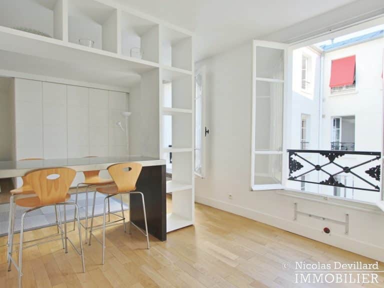 MaraisPlace des Vosges – Esprit loft, calme, charme et volume 75003 Paris (5)