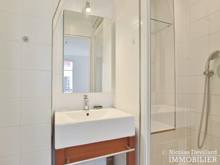 MaraisPlace des Vosges – Esprit loft, calme, charme et volume 75003 Paris (8)