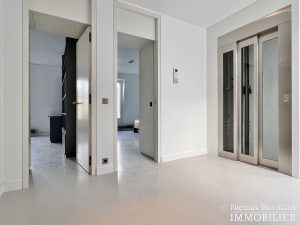 Breteuil’s avenue – High end townhouse with large rooms, light and view – Paris 7th (23)
