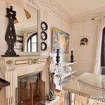 Vaneau – Parquet, moulures, cheminée et grand charme – 75007 Paris (13)