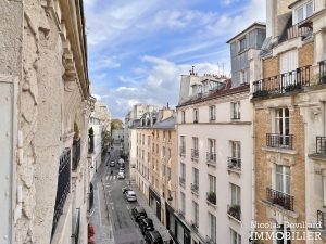 Vaneau – Parquet, moulures, cheminée et grand charme – 75007 Paris (21)
