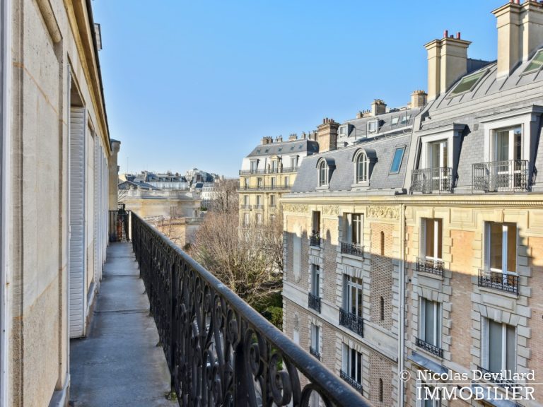 Palais GallieraAlma – Duplex calme et ensoleillé au dernier étage - 75116 Paris (16)