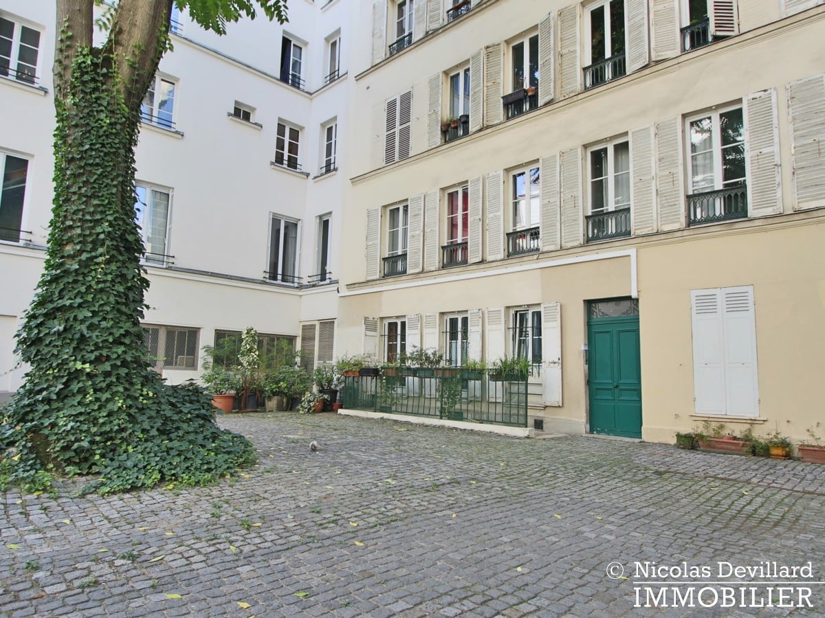 Place de ClichyBatignolles – Charme et patio sur une jolie cour – 75018 Paris (41)