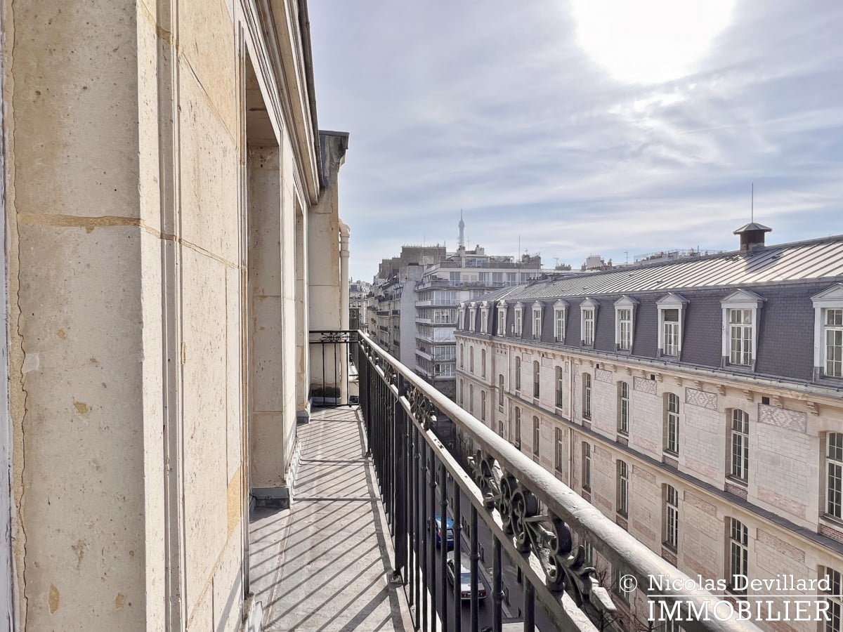 TrocadéroVictor Hugo – Etage élevé, plein soleil et balcon – 75116 Paris (9)
