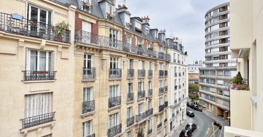 CambronneSégur – Bon plan, au calme avec balcon et parking, à rénover – 75015 Paris (7)