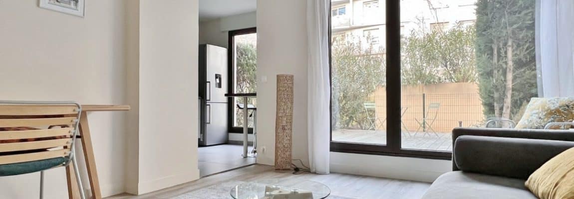 MontparnasseCatalogne – Studio rénové au calme avec grande terrasse – 75014 Paris (1)