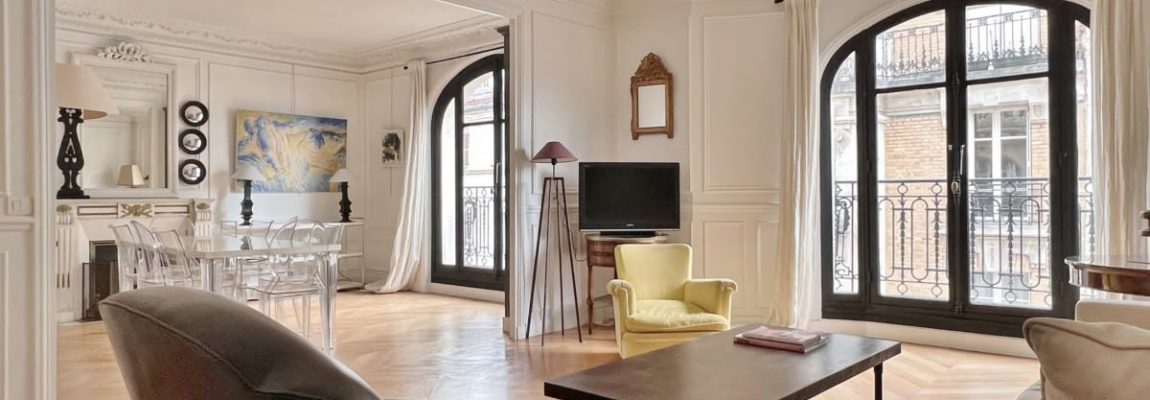 Vaneau – Parquet, moulures, cheminée et grand charme – 75007 Paris (9)